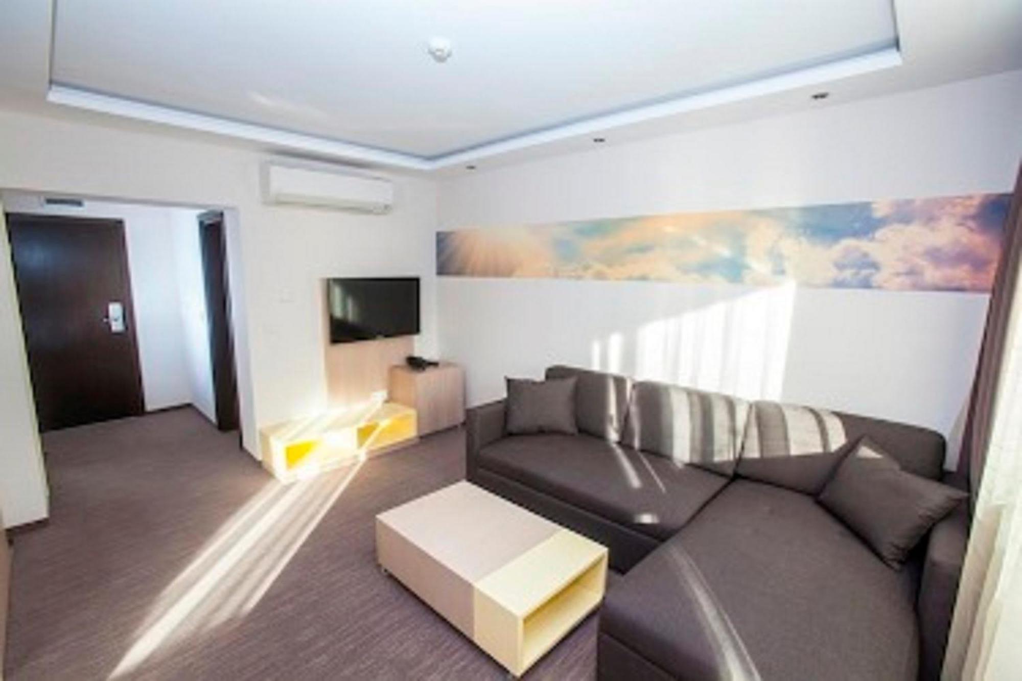 Therma Vitae - Профилакториум Огняново ภายนอก รูปภาพ